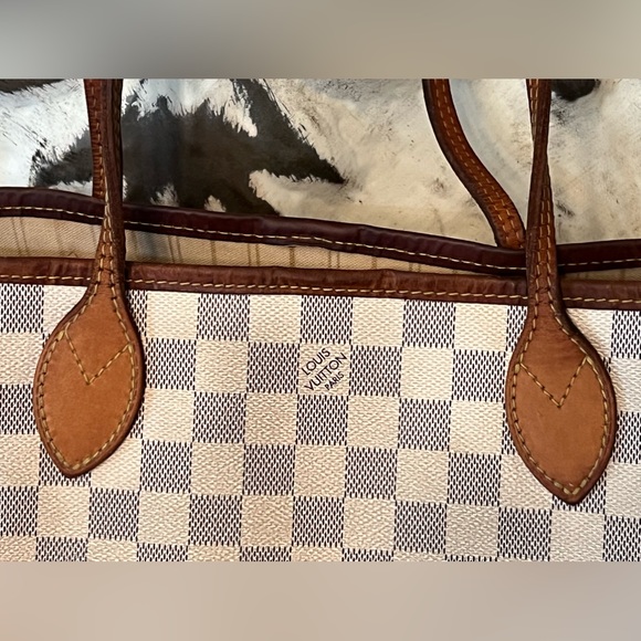 🌟🌟SOLD!🌟 Authentic Louis Vuitton Neverfull PM Damier Azur - Picture 6 of 16